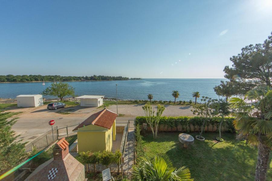 Villa Julia Lovrecica  Bagian luar foto